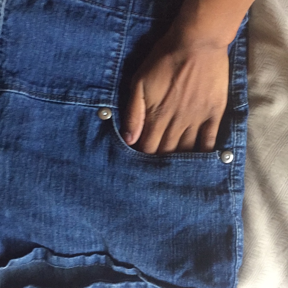 Jean Shorts - Picture 3 of 8